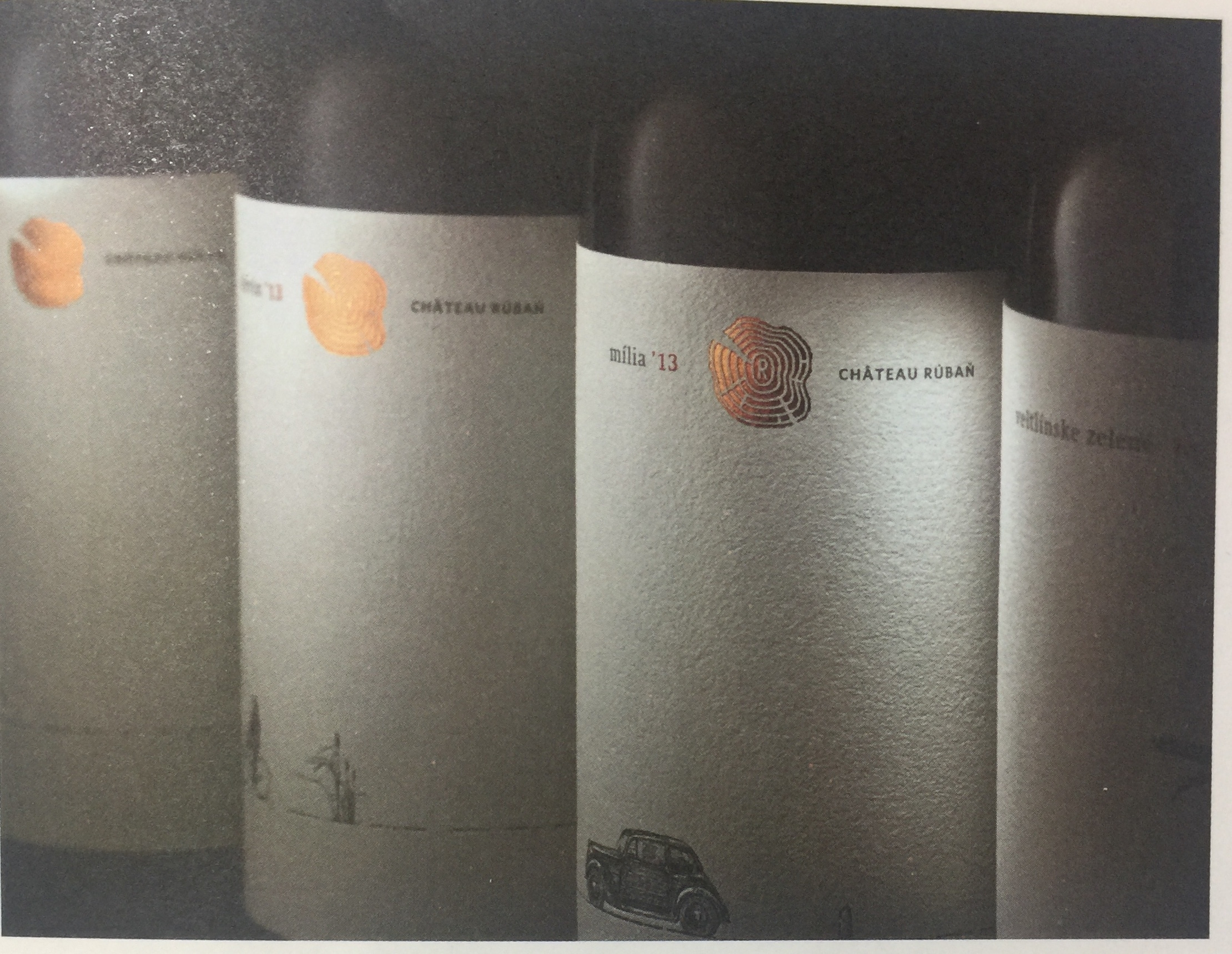 斯洛伐克葡萄酒標簽包裝設(shè)計